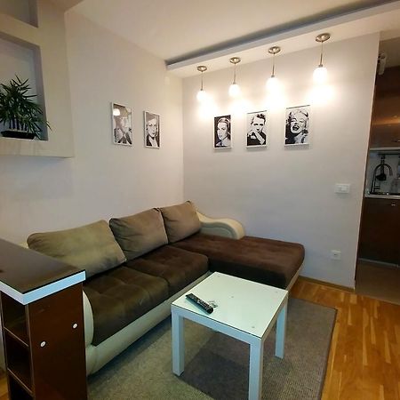 Apartment Oasis Bělehrad Exteriér fotografie